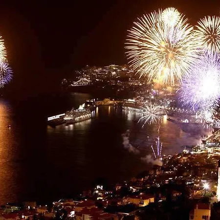 Perfect Duplex Piscine Zone Vip * فونشال