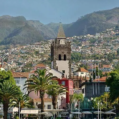 Ocean View/duplex/piscine/tennis Zone Vip Apartament Funchal (Madeira)